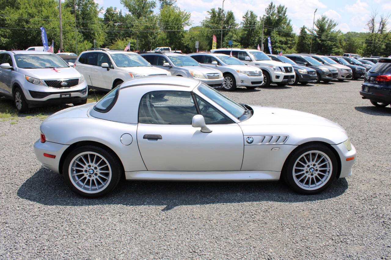 Used 2002 BMW Z3 3.0i RWD image 6