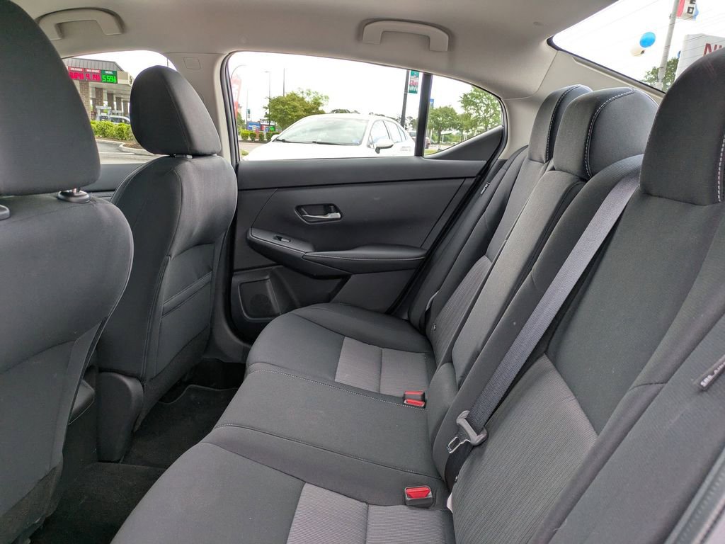 Certified 2022 Nissan Sentra SV image 14