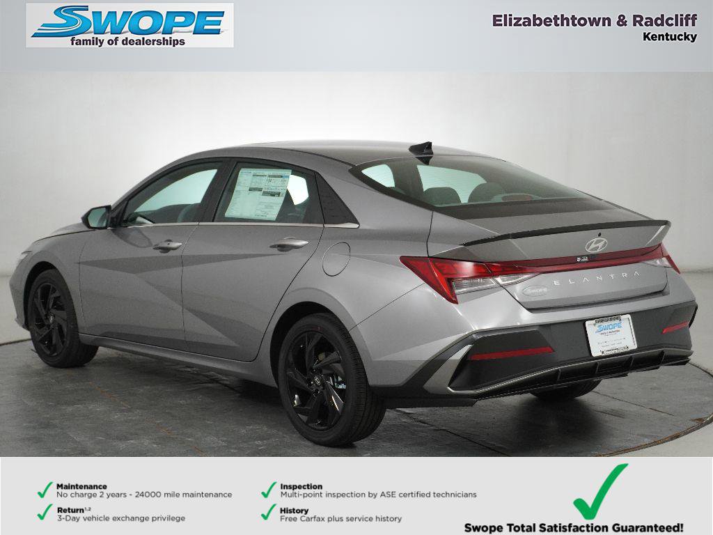 New 2026 Hyundai Elantra SEL Sport Premium image 5