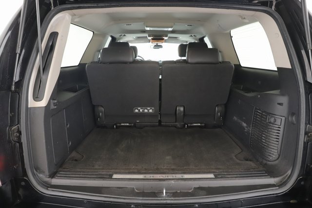 Used 2013 GMC Yukon XL Denali image 31
