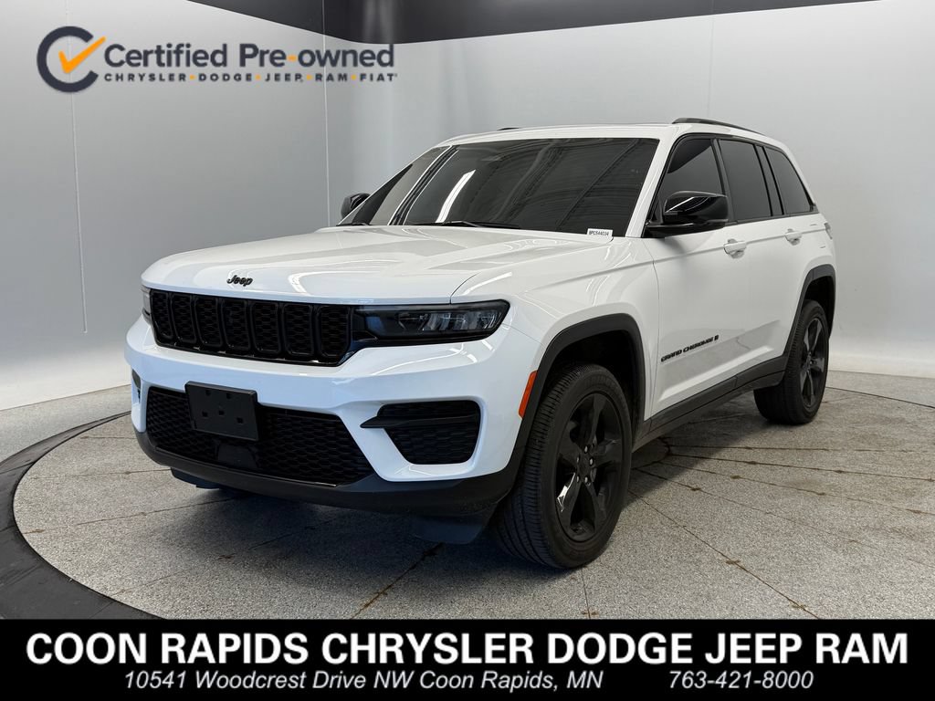 Certified 2023 Jeep Grand Cherokee Altitude AWD/4WD image 1