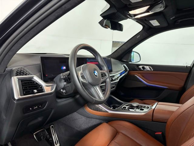 Used 2025 BMW X7 M60i AWD/4WD image 9
