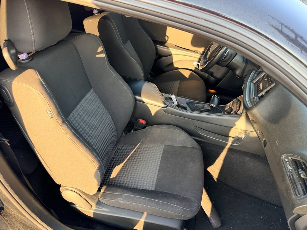 Used 2022 Dodge Challenger R/T RWD image 21