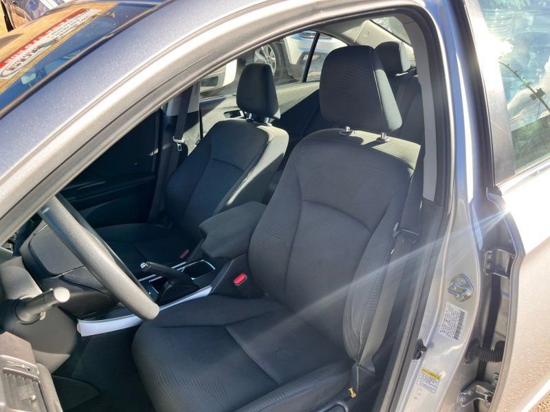 Used 2015 Honda Accord LX image 11