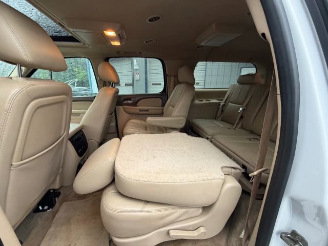 Used 2012 Chevrolet Suburban LT w/ Luxury Package AWD/4WD image 11