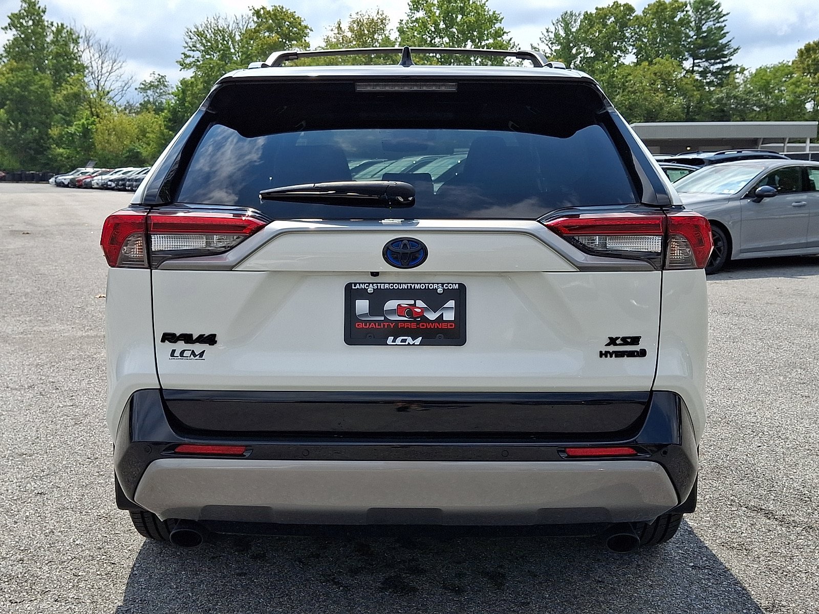Used 2022 Toyota RAV4 XSE AWD/4WD image 7