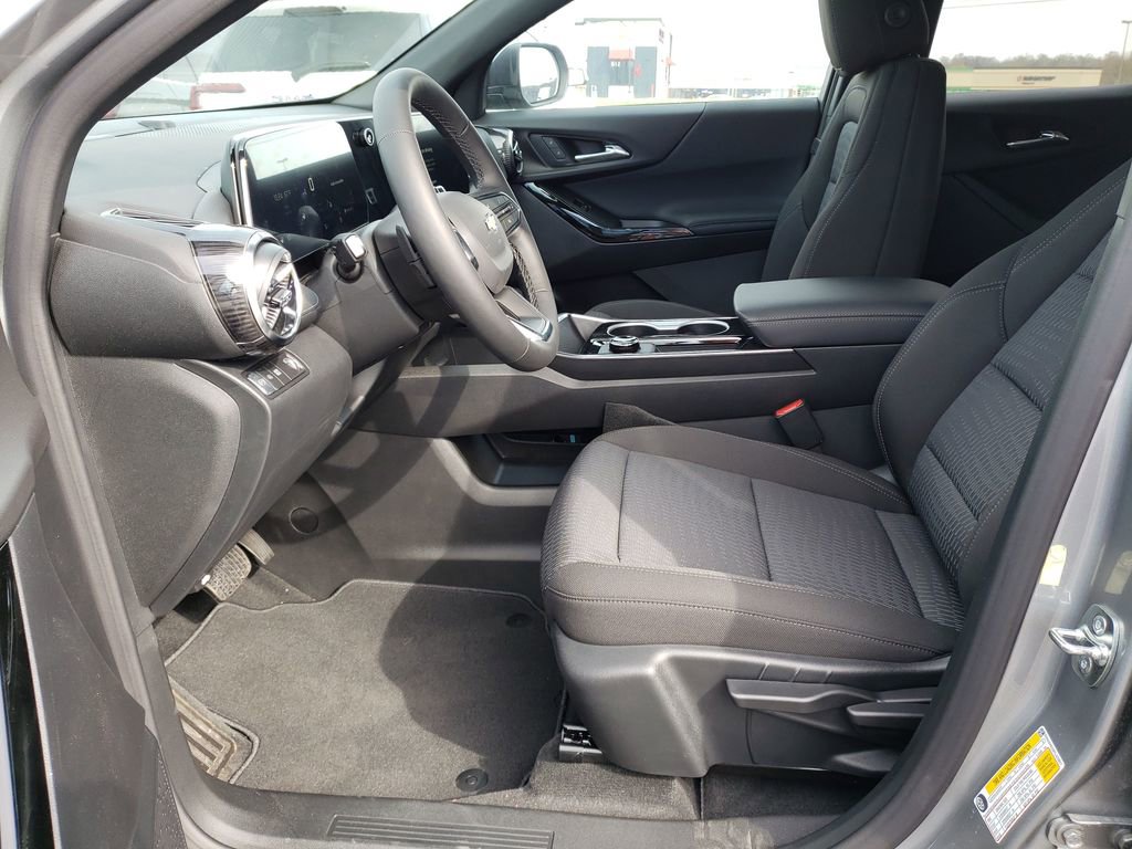 New 2026 Chevrolet Equinox LT image 15