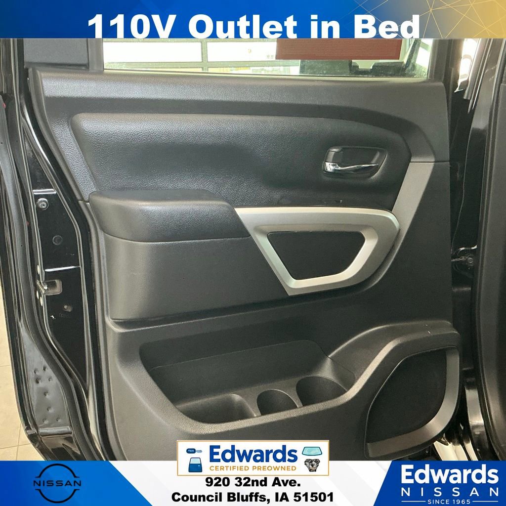 Used 2021 Nissan Titan SV w/ SV Convenience Package AWD/4WD image 13