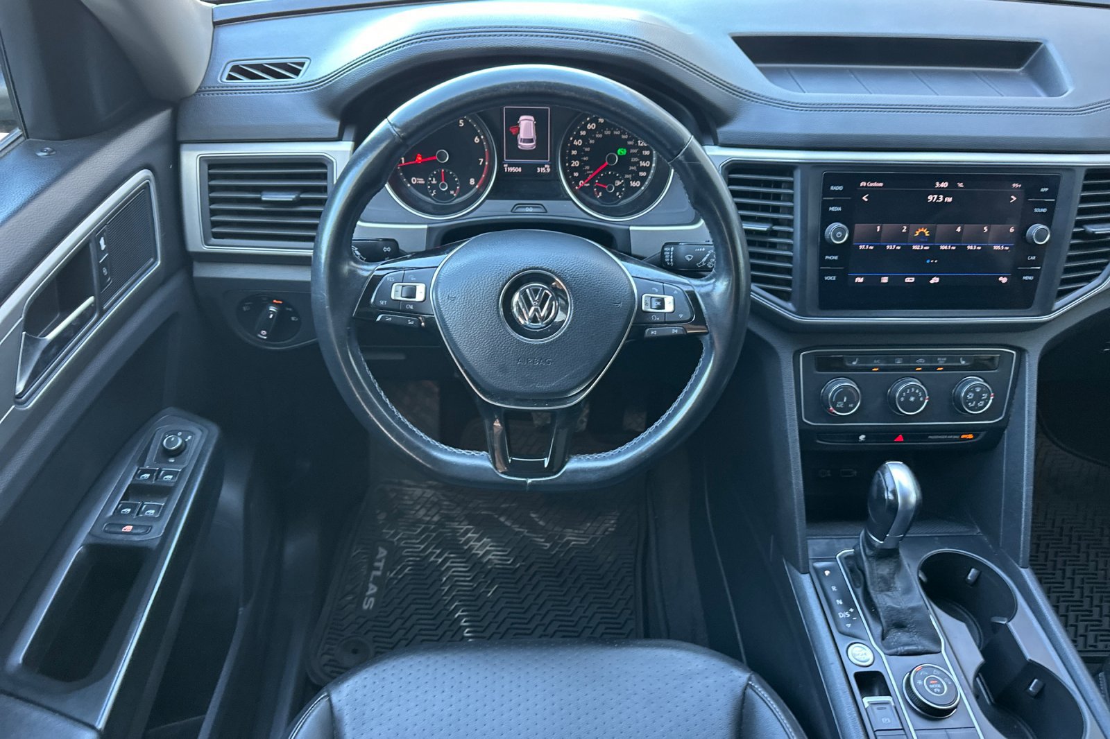 Used 2018 Volkswagen Atlas SE AWD/4WD image 14