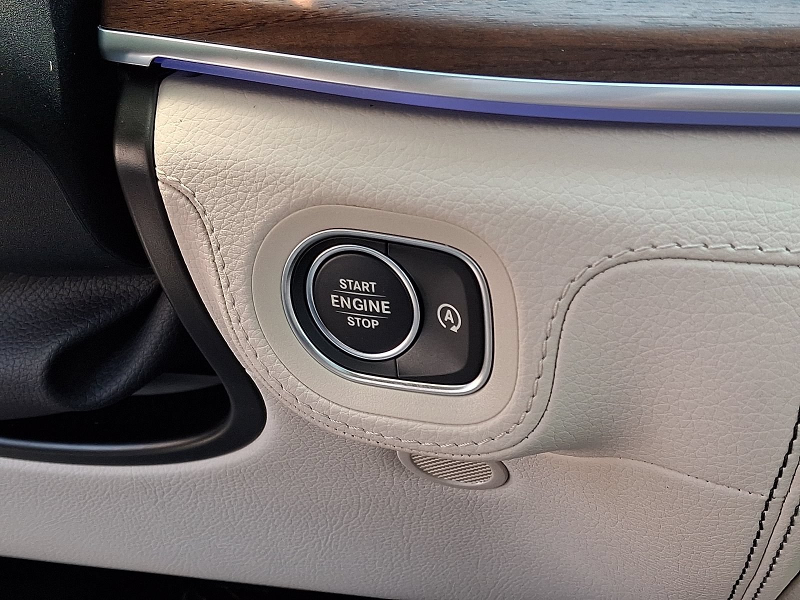 New 2026 Mercedes-Benz GLE 350 4MATIC image 17