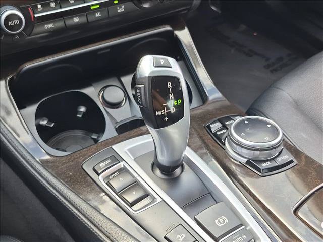 Used 2015 BMW 528i xDrive Sedan AWD/4WD image 12