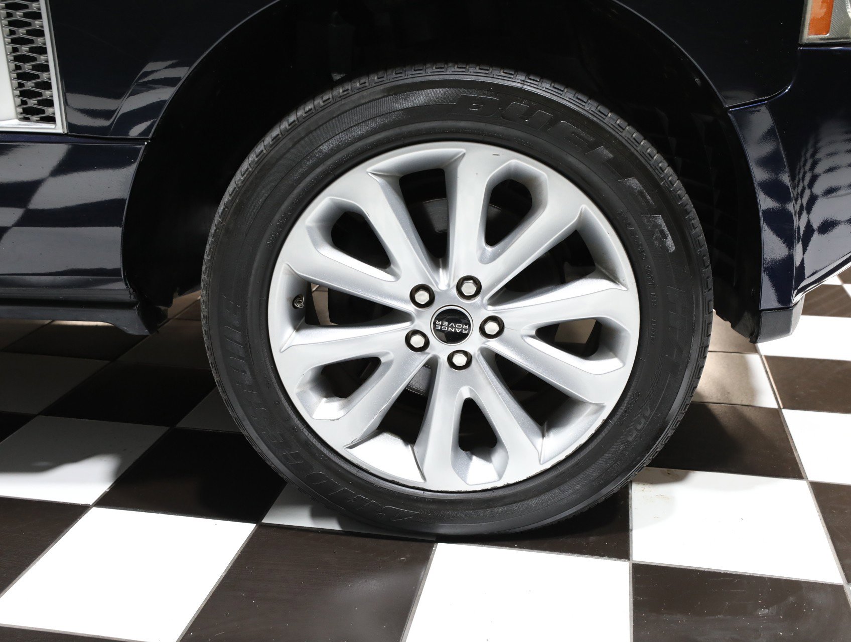 Used 2007 Land Rover Range Rover HSE image 24