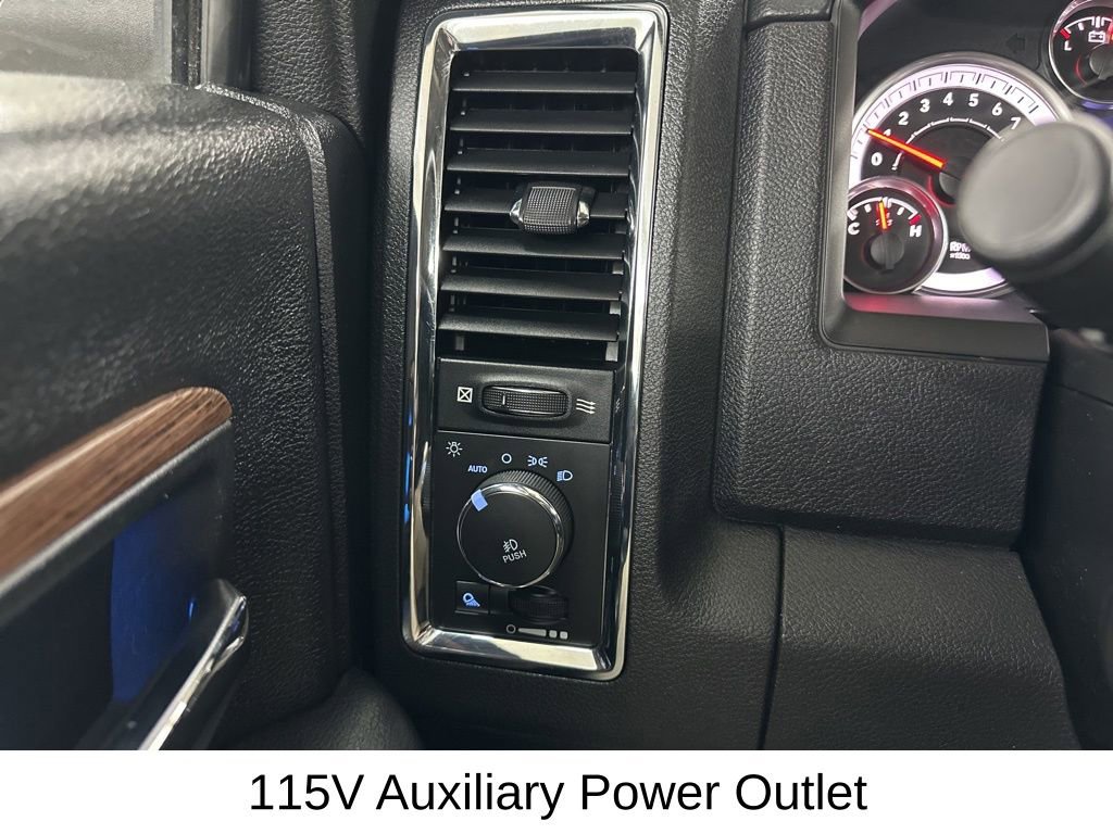 Used 2017 RAM 1500 Laramie image 43