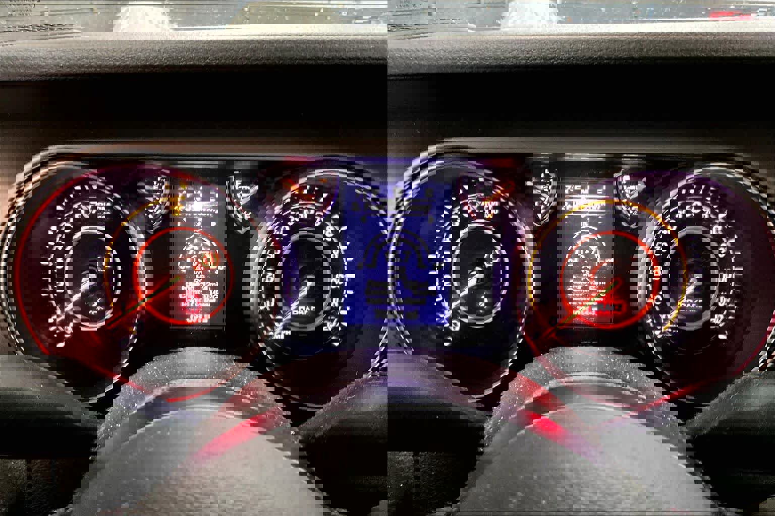 Used 2018 Jeep Wrangler Unlimited Sport image 22