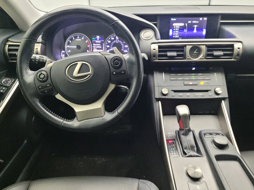 Used 2016 Lexus IS 200t RWD image 22