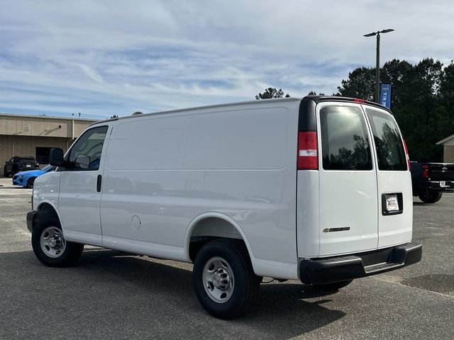 New 2026 Chevrolet Express 2500 w/ Driver Convenience Package RWD image 12