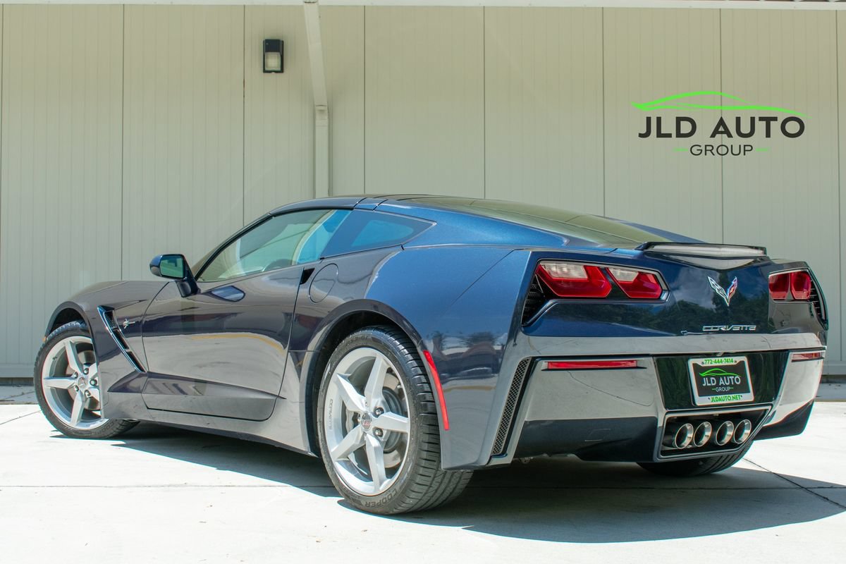 Used 2014 Chevrolet Corvette Stingray Coupe w/ 3LT Preferred Equipment Group RWD image 4