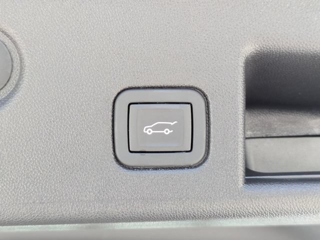 Used 2024 Chevrolet Equinox Premier FWD image 14