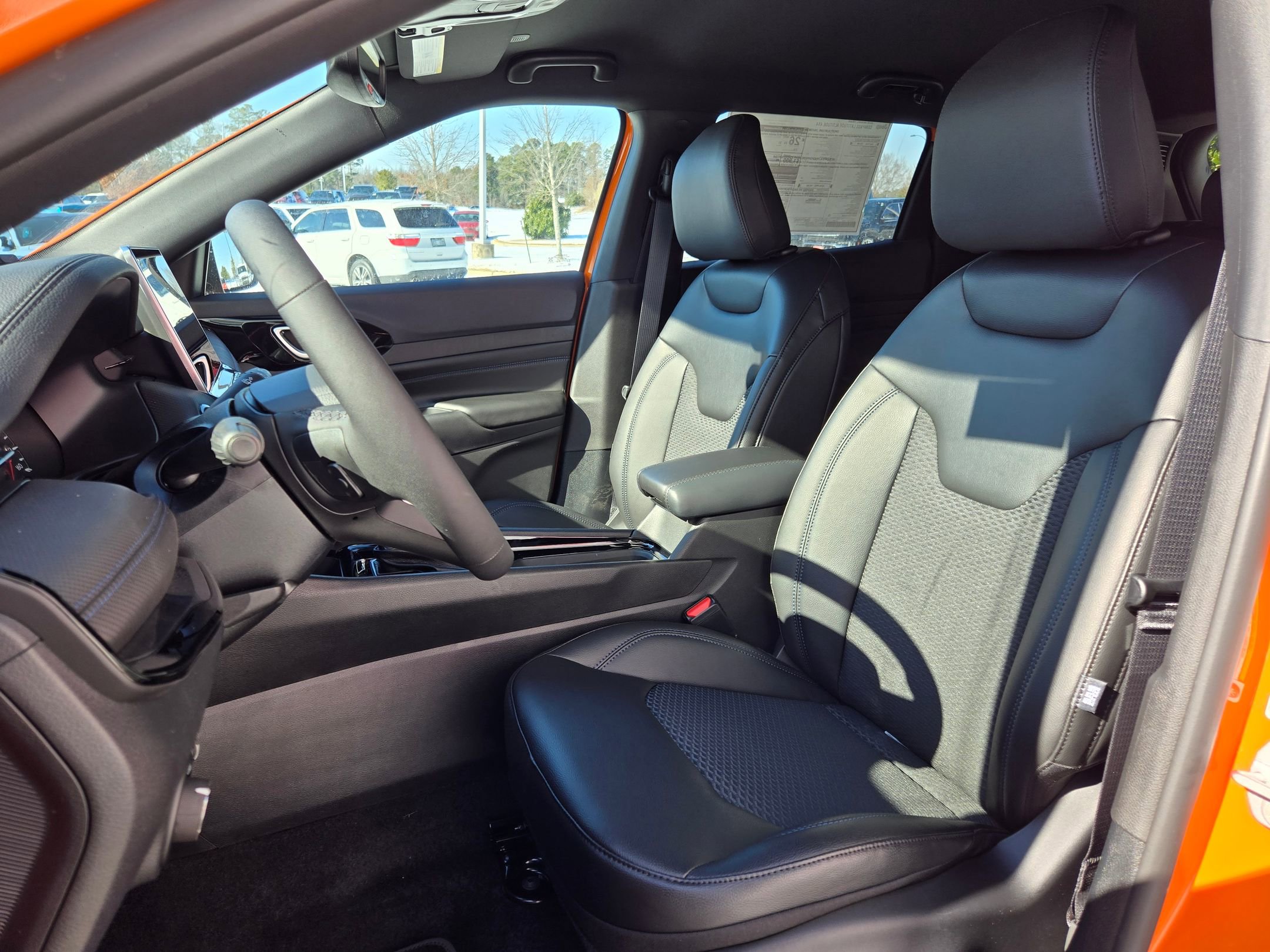 New 2026 Jeep Compass Latitude image 22