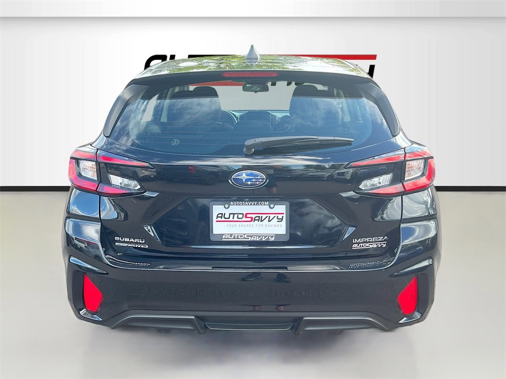 Used 2024 Subaru Impreza 2.0i Sport image 6