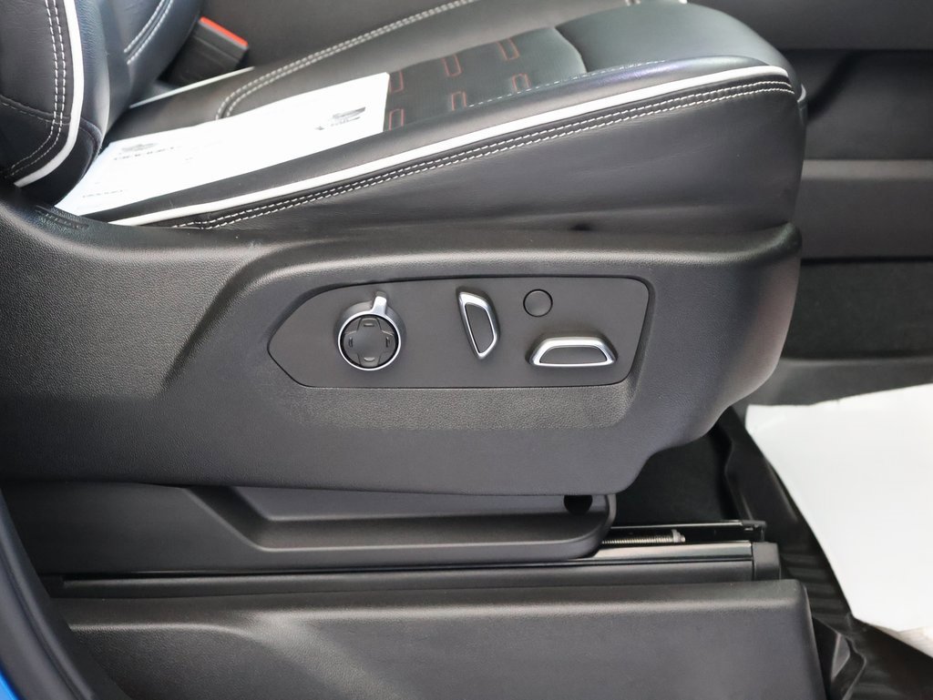 Certified 2022 GMC Sierra 1500 AT4X image 41