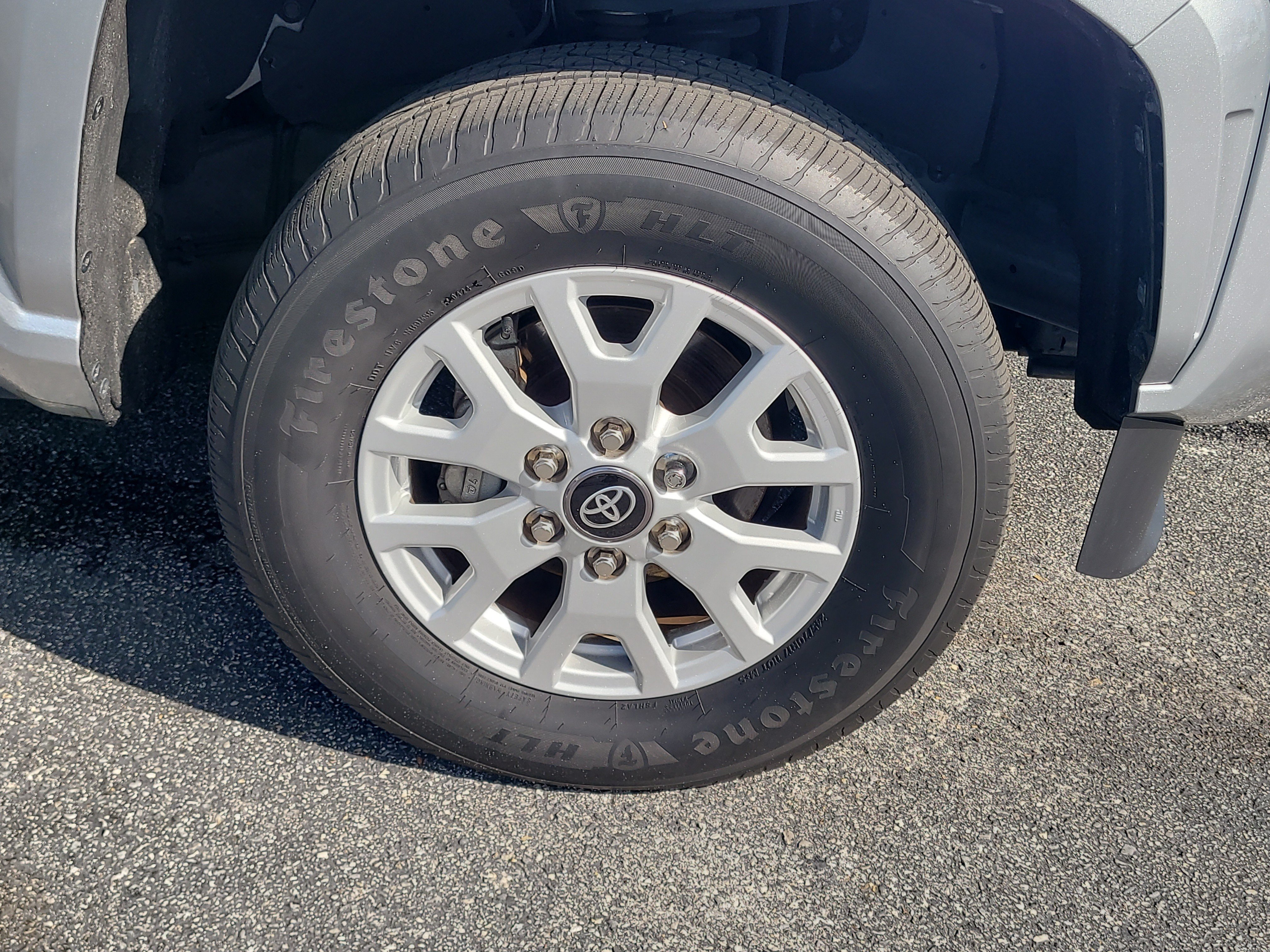 Certified 2024 Toyota Tacoma SR5 RWD image 9