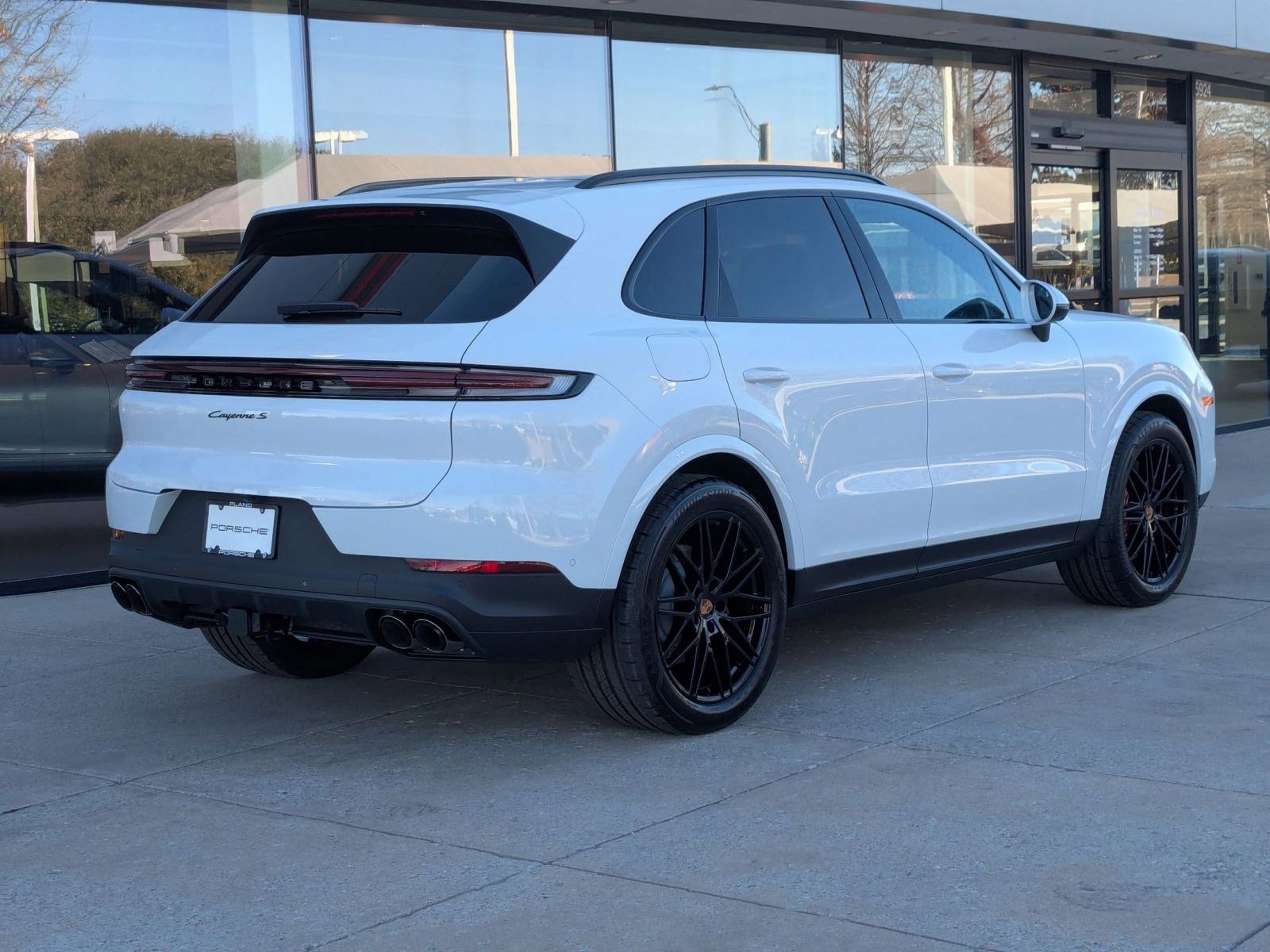 New 2026 Porsche Cayenne S image 9