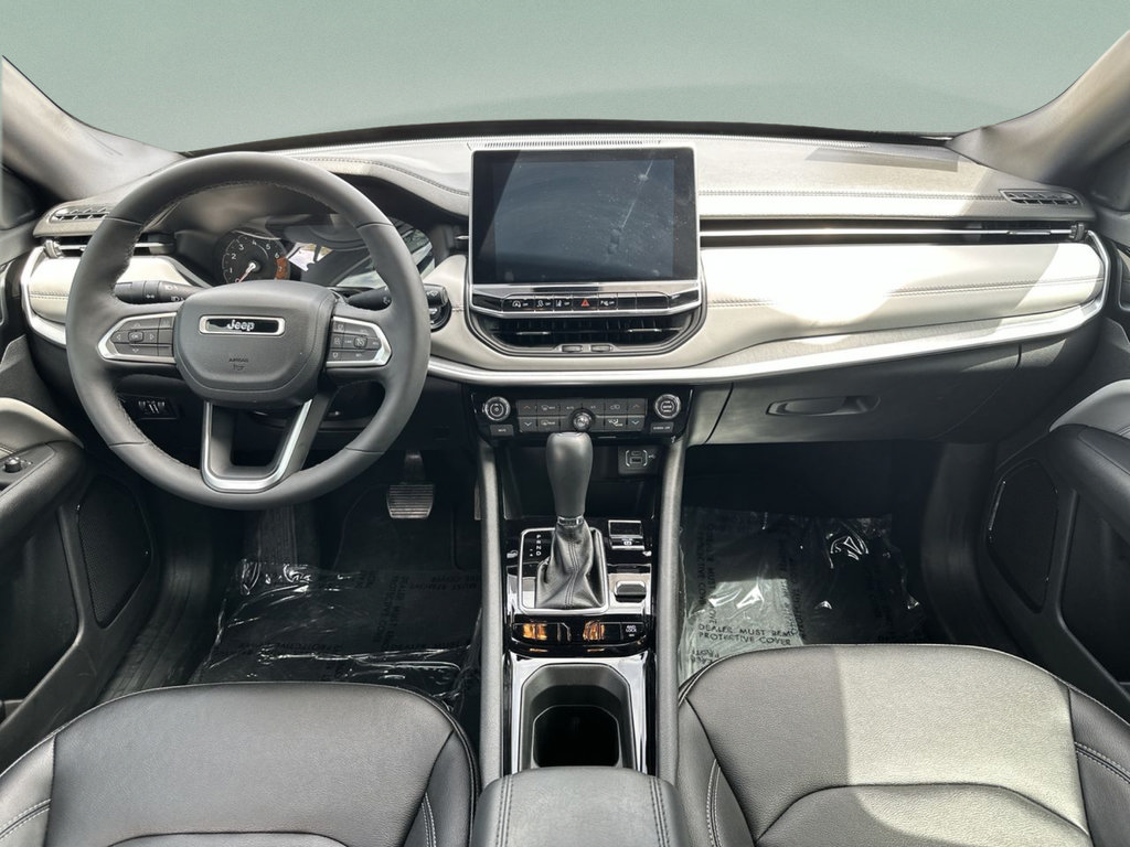 Certified 2026 Jeep Compass Limited AWD/4WD image 25