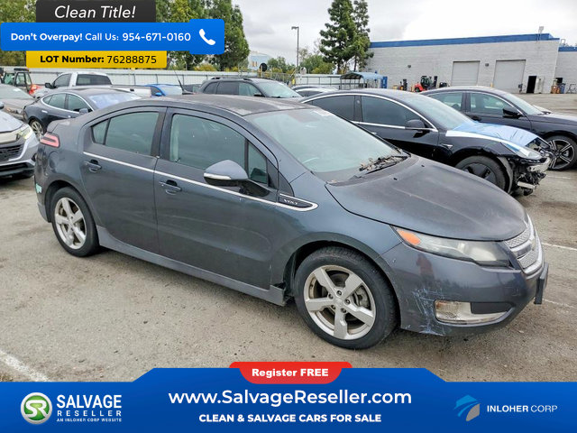 Used 2013 Chevrolet Volt w/ Enhanced Safety Package 1 image 4