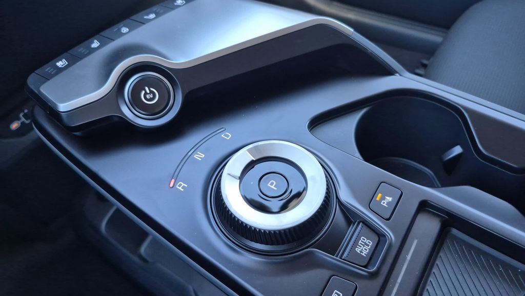 New 2025 Kia EV6 Wind image 24