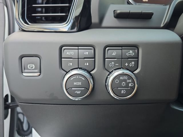 New 2026 GMC Sierra 1500 AT4 w/ Technology Package image 25