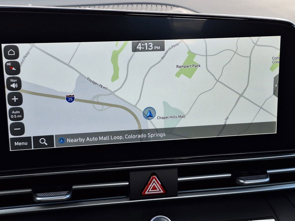 Used 2024 Hyundai Elantra SEL w/ Convenience Package image 19