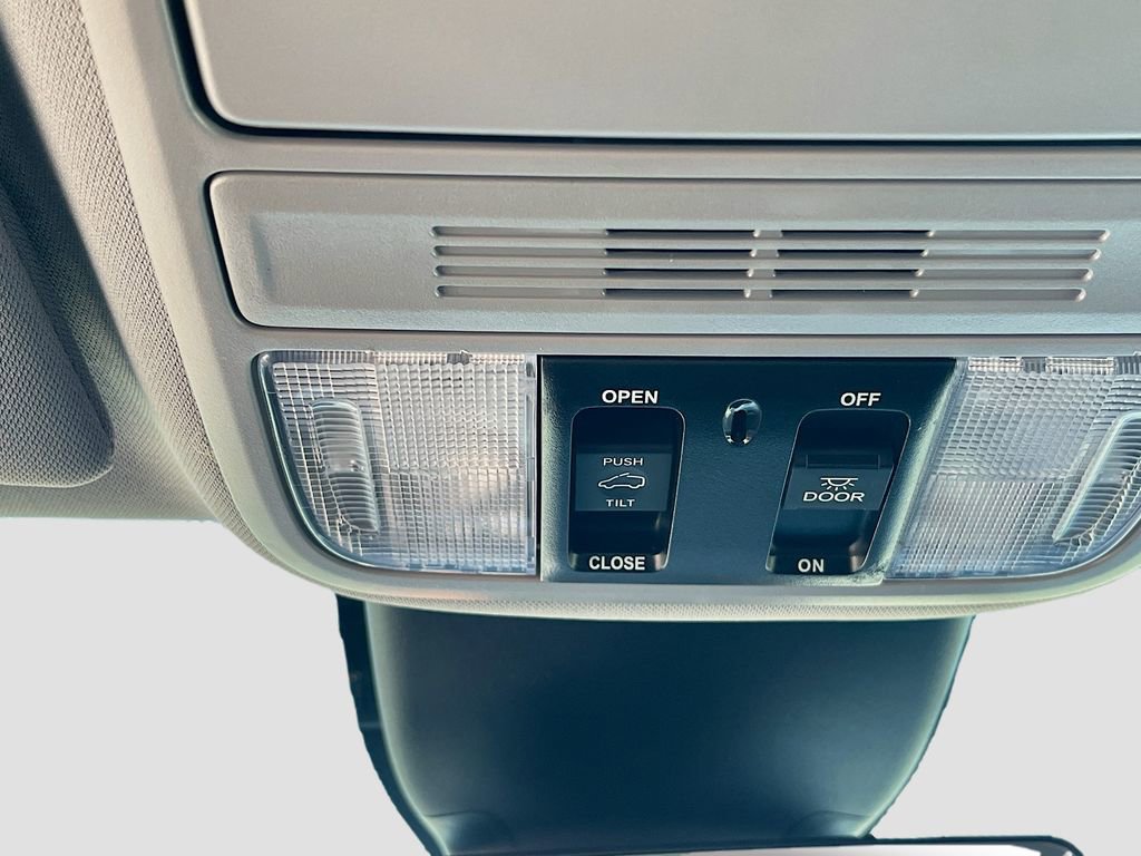 Used 2023 Honda Odyssey EX-L image 21