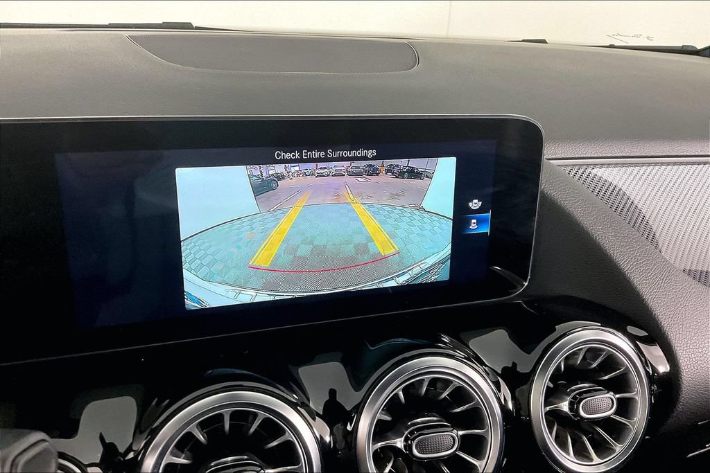 Certified 2022 Mercedes-Benz GLA 35 AMG 4MATIC image 21