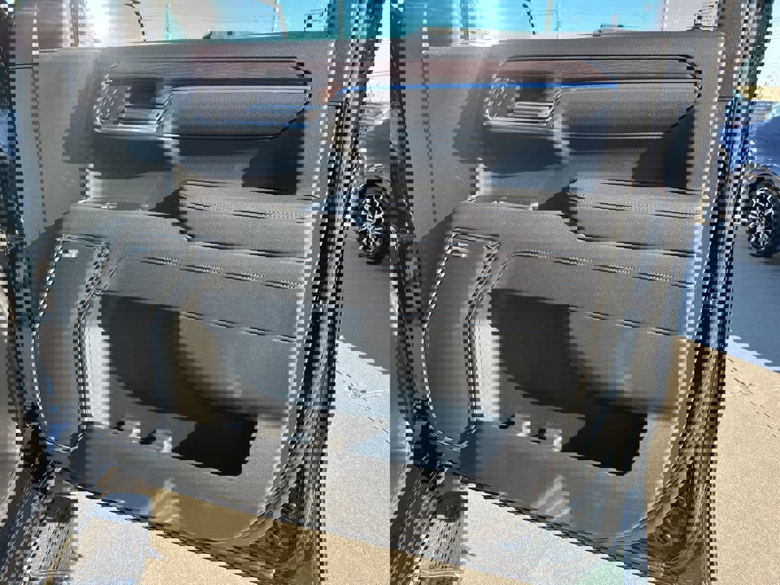 New 2026 GMC Sierra 1500 SLT w/ SLT Premium Plus Package image 22