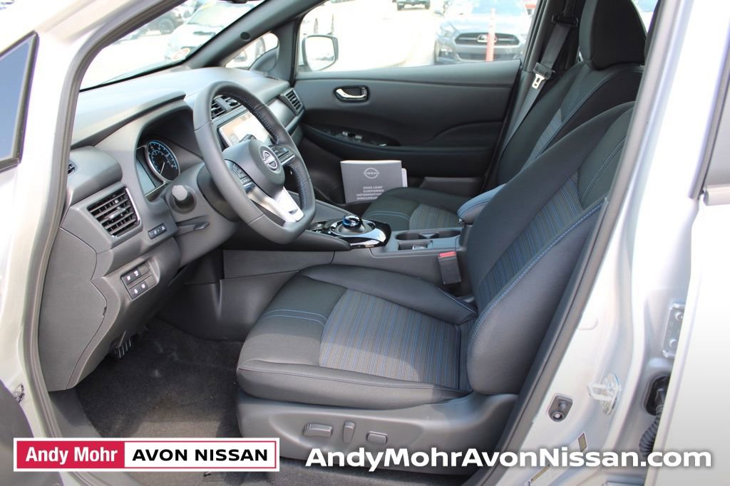 New 2025 Nissan Leaf SV Plus image 8