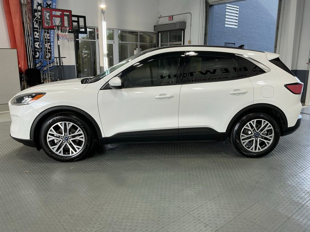 Used 2020 Ford Escape SEL FWD image 20
