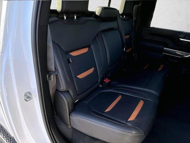 Used 2023 GMC Sierra 2500 AT4 w/ AT4 Premium Plus Package image 27