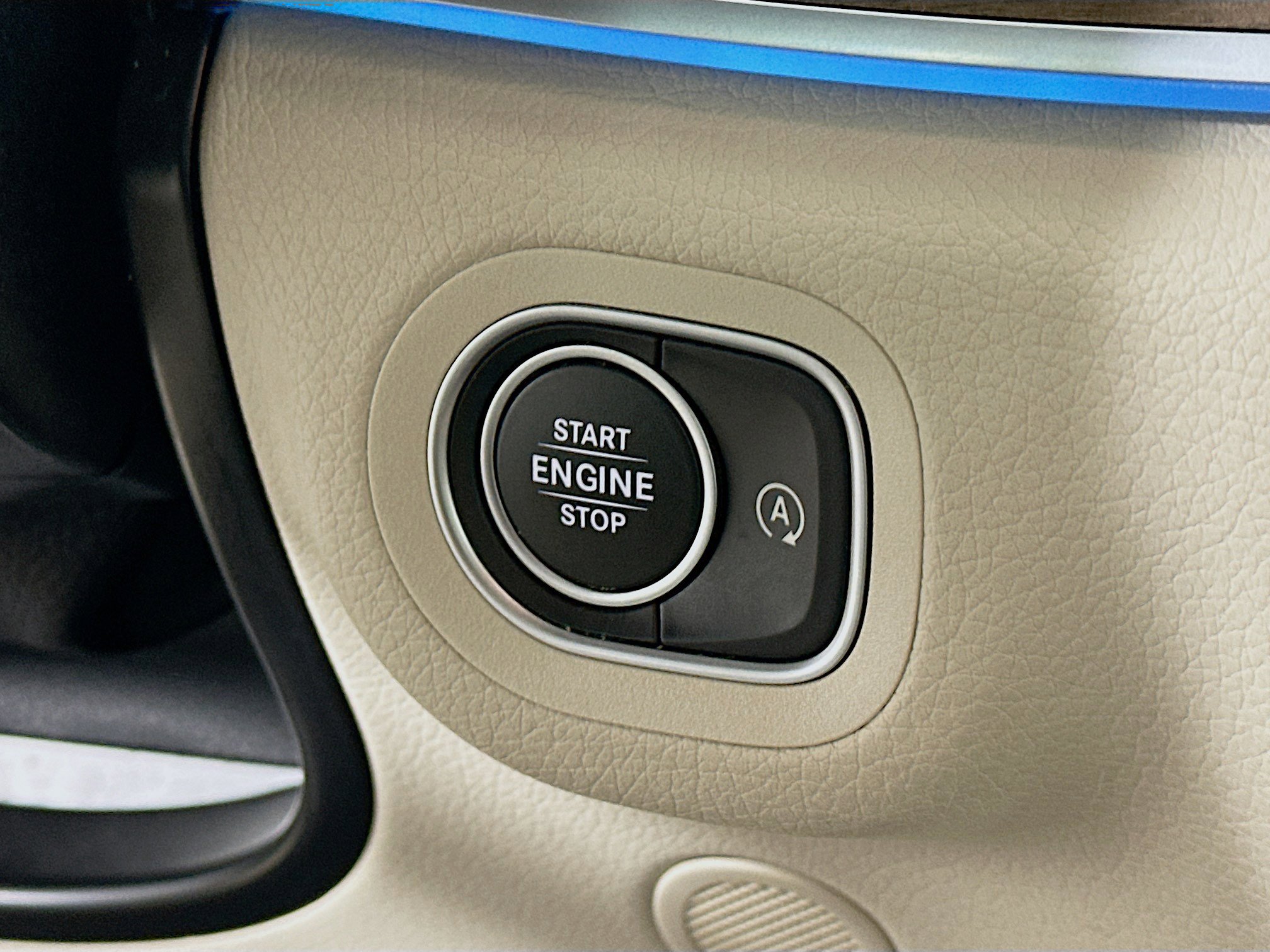 Certified 2024 Mercedes-Benz GLE 450 4MATIC image 16