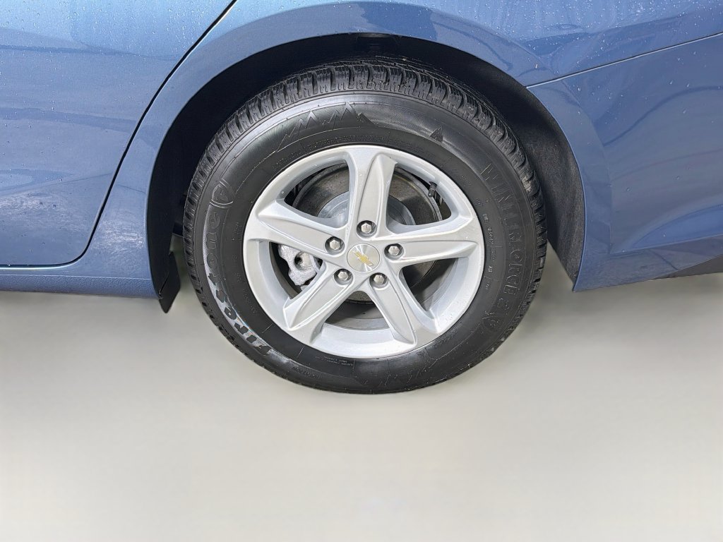 Used 2025 Chevrolet Malibu LS FWD image 29