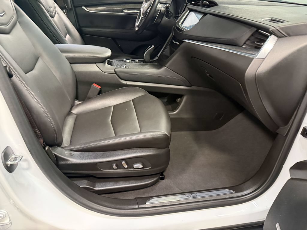 Used 2024 Cadillac XT5 Sportv AWD/4WD image 62