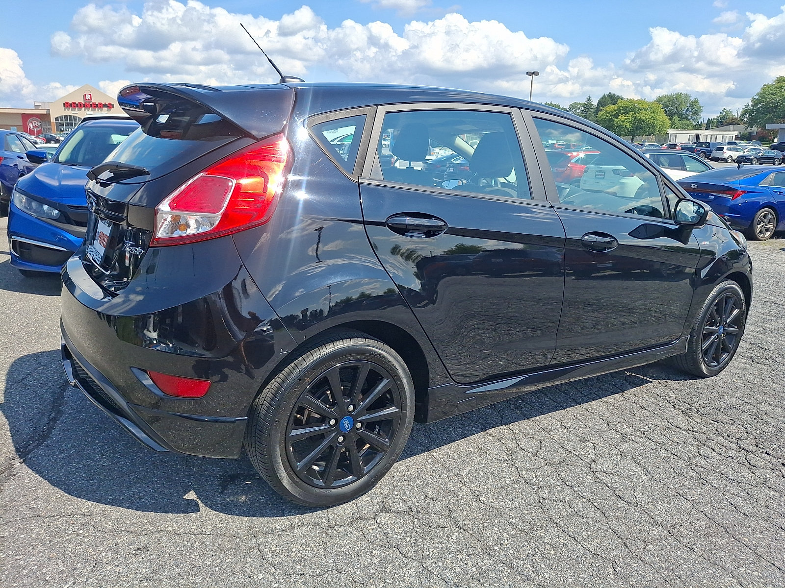 Used 2019 Ford Fiesta ST-Line w/ ST Line Cold Weather Package FWD image 6