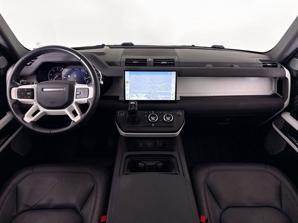 Used 2023 Land Rover Defender 130 SE AWD/4WD image 9
