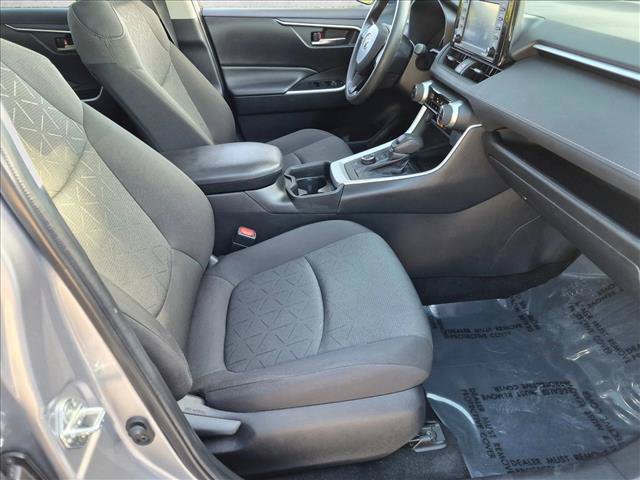 Certified 2021 Toyota RAV4 XLE w/ Convenience Package AWD/4WD image 20