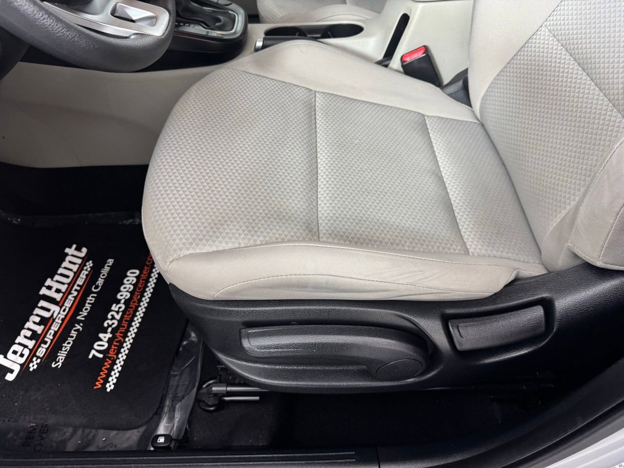 Used 2021 Kia Soul LX image 12