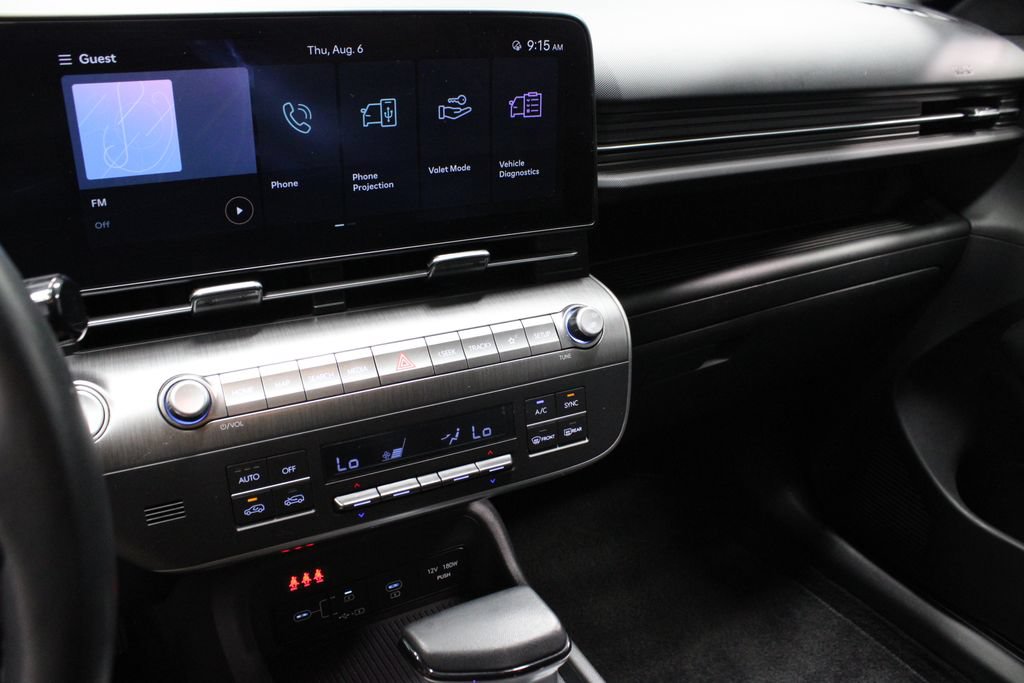 Used 2025 Hyundai Kona SEL FWD image 29
