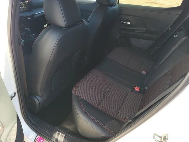New 2025 Nissan Kicks SR w/ Illumination Package image 17