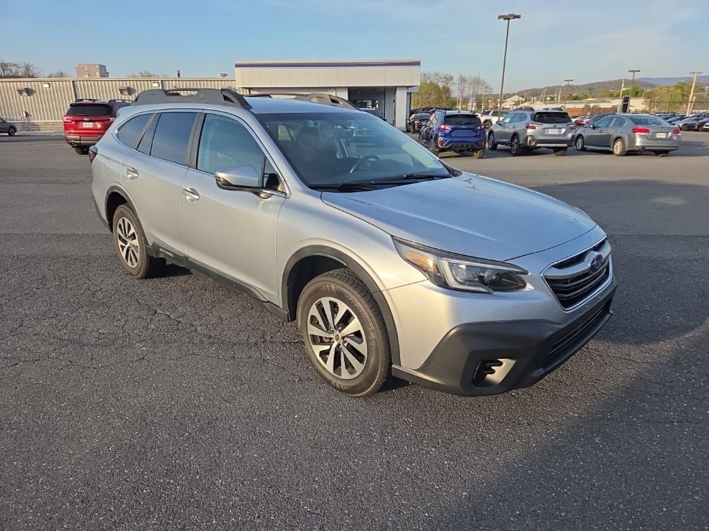 Used 2021 Subaru Outback Premium image 5