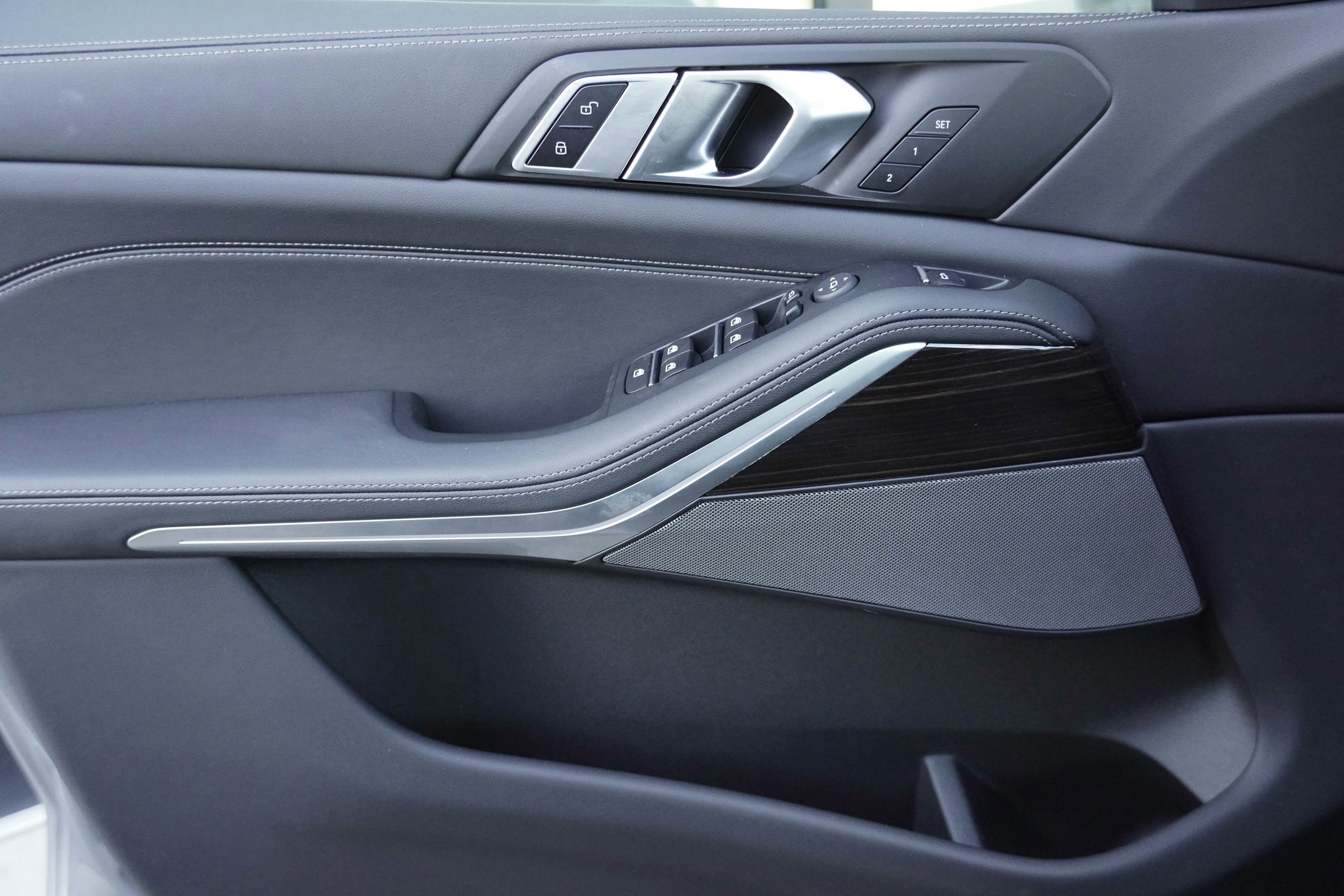 Certified 2025 BMW X5 xDrive40i w/ Premium Package AWD/4WD image 30