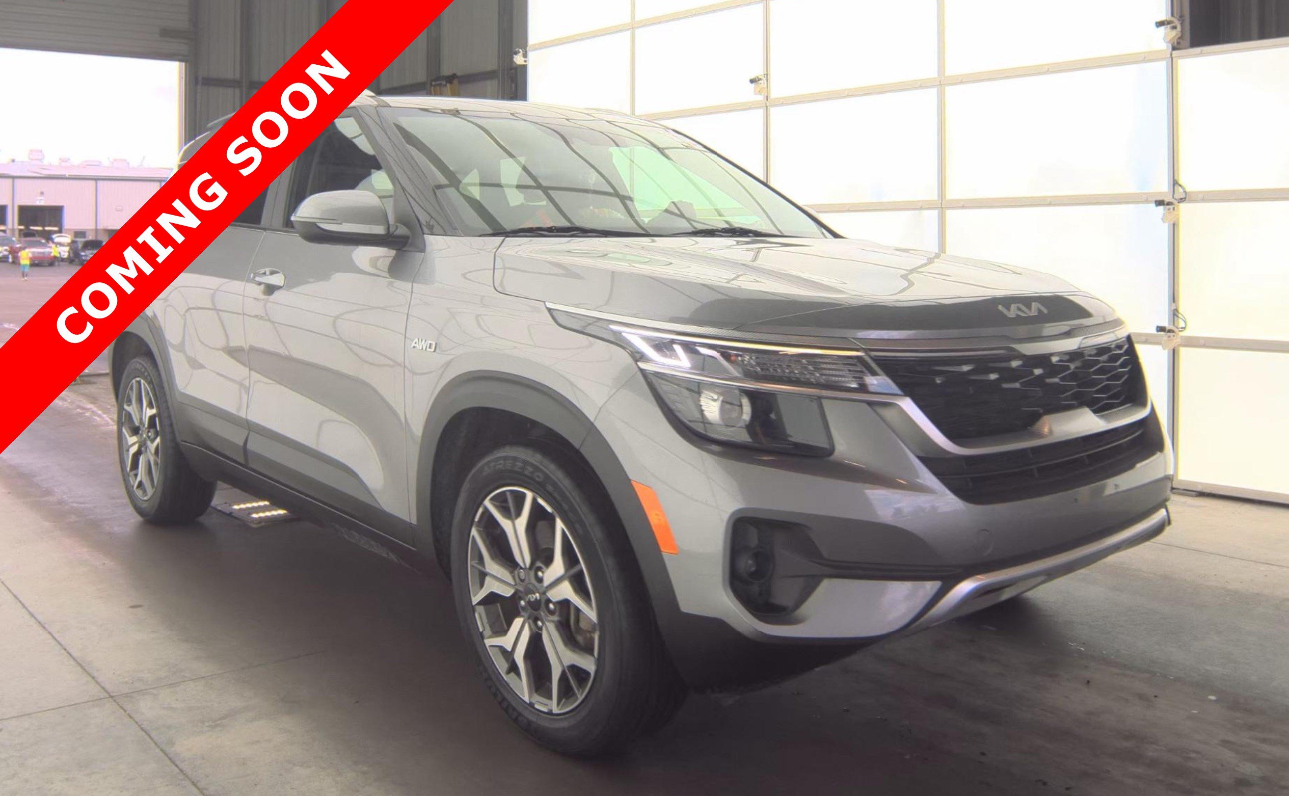Used 2022 Kia Seltos EX AWD/4WD image 3